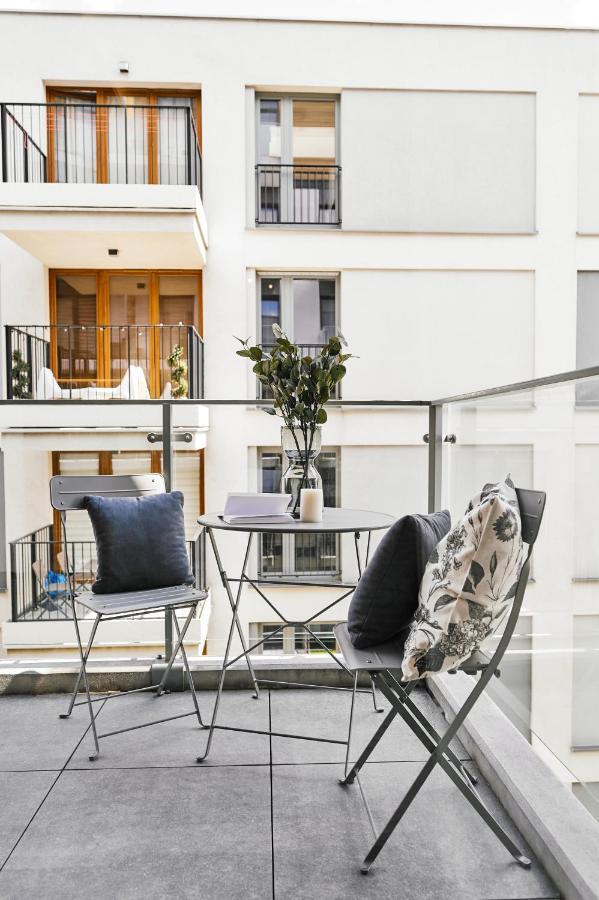 Main Station Art Apartment كراكوفيا المظهر الخارجي الصورة