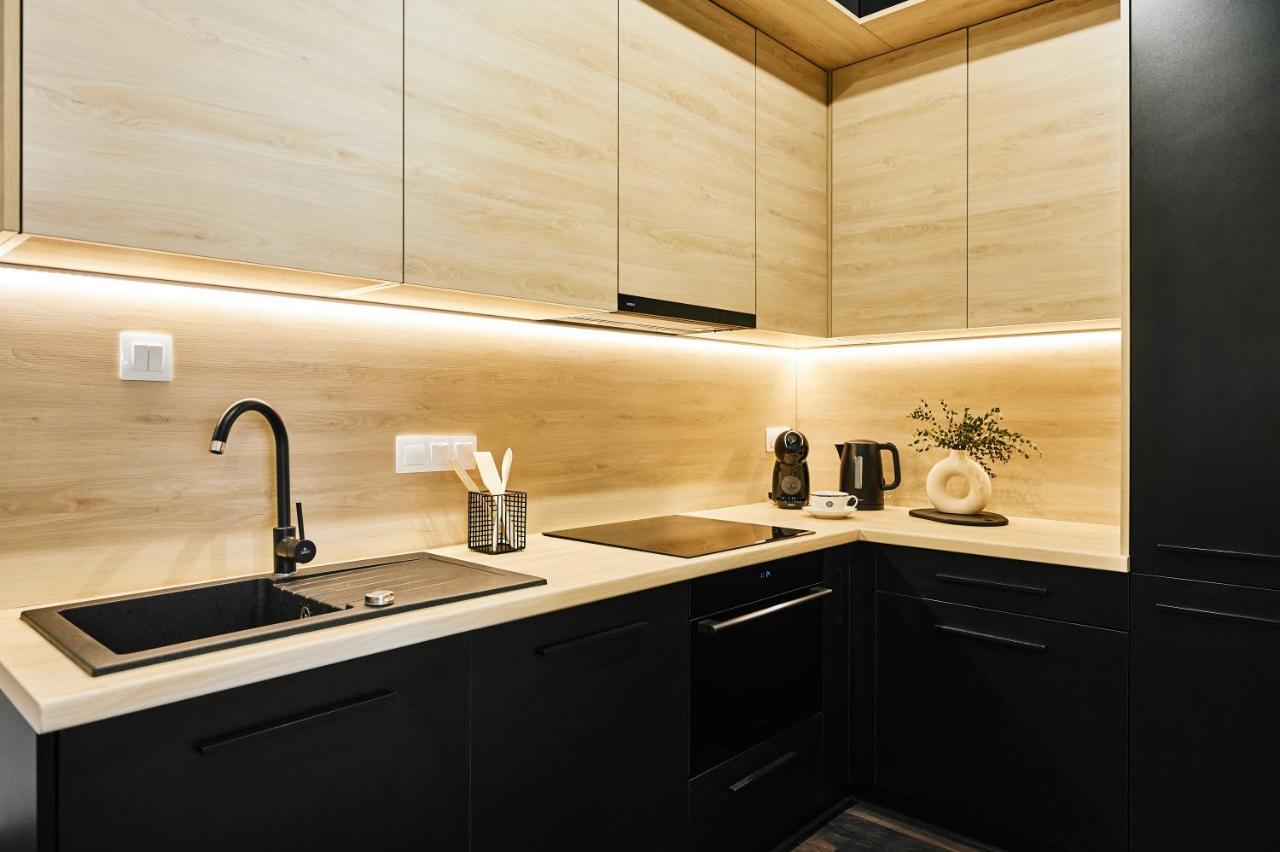 Main Station Art Apartment كراكوفيا المظهر الخارجي الصورة