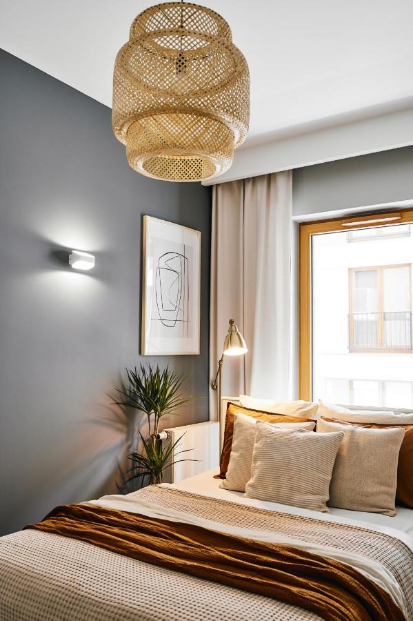 Main Station Art Apartment كراكوفيا المظهر الخارجي الصورة